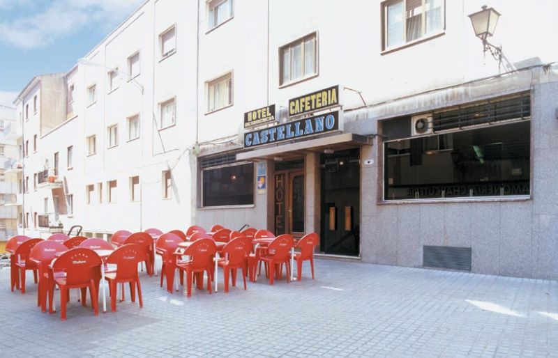 Hotel Residencia Castellano I Salamanca Exterior photo